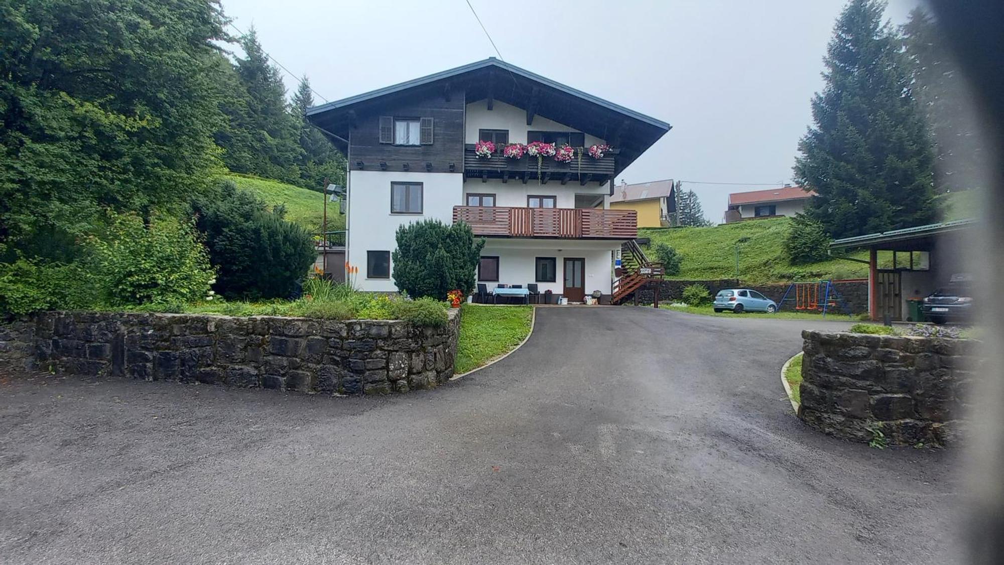 Apartament Gogo Delnice Zewnętrze zdjęcie